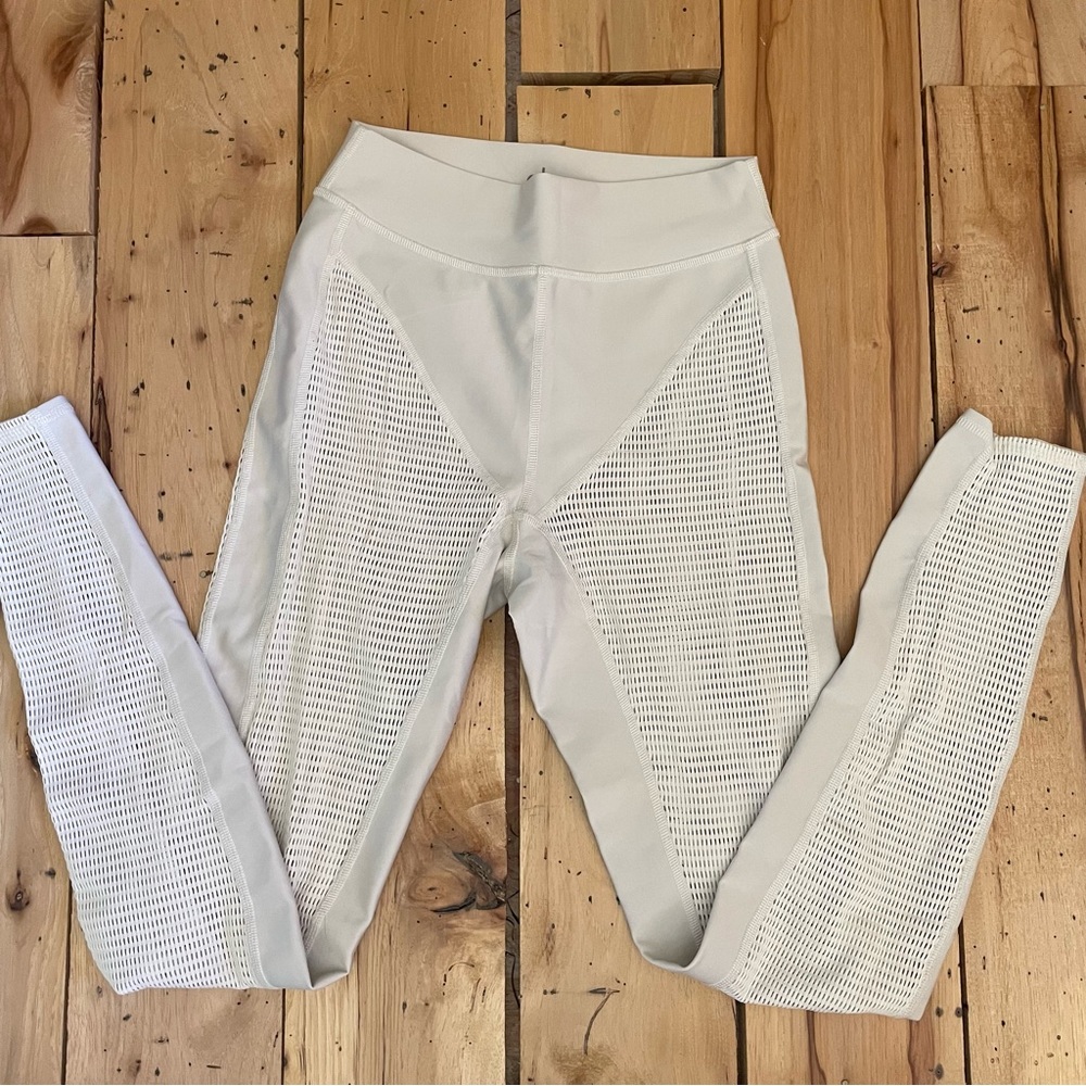 Alo yoga leggings